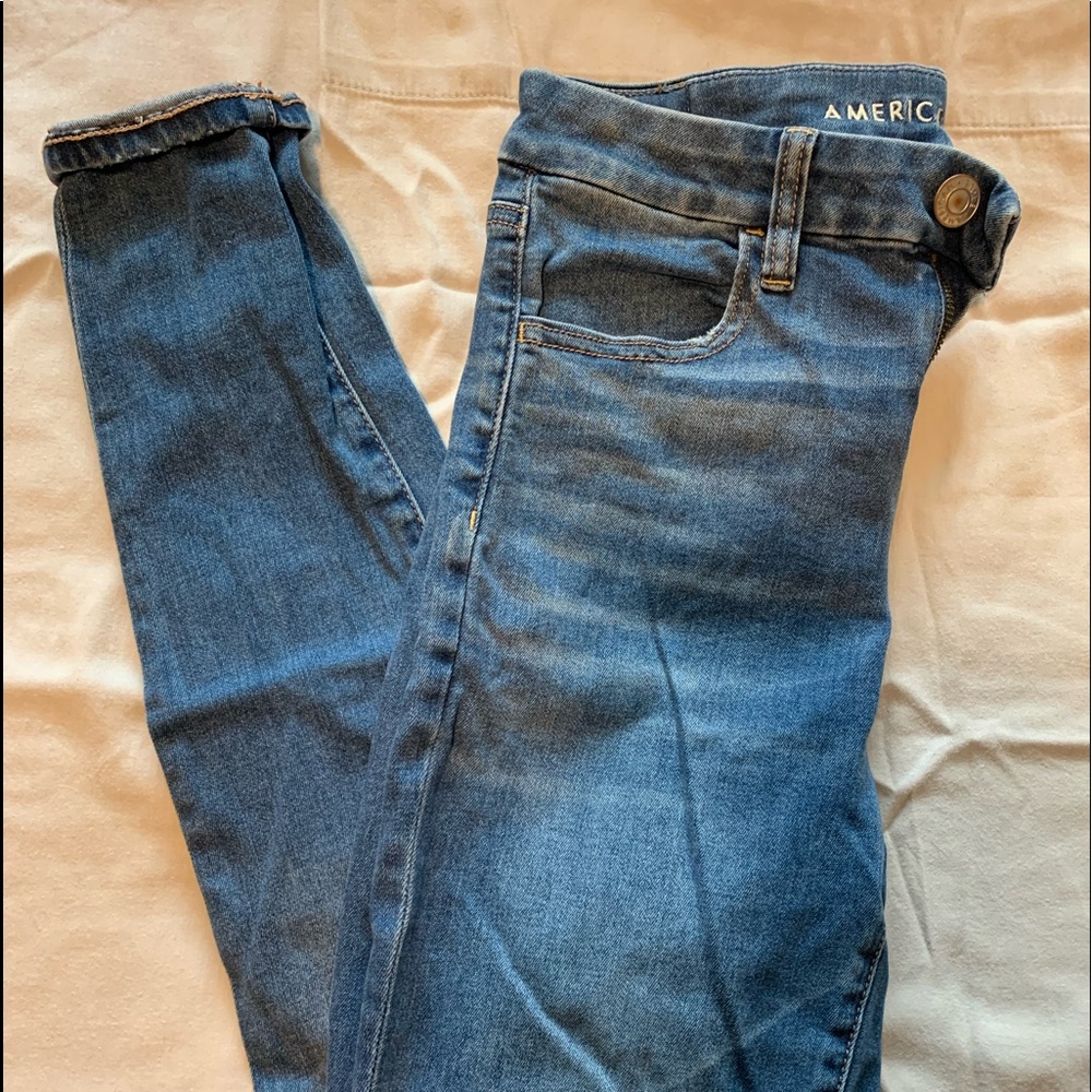 American Eagle High-Waisted Jeans